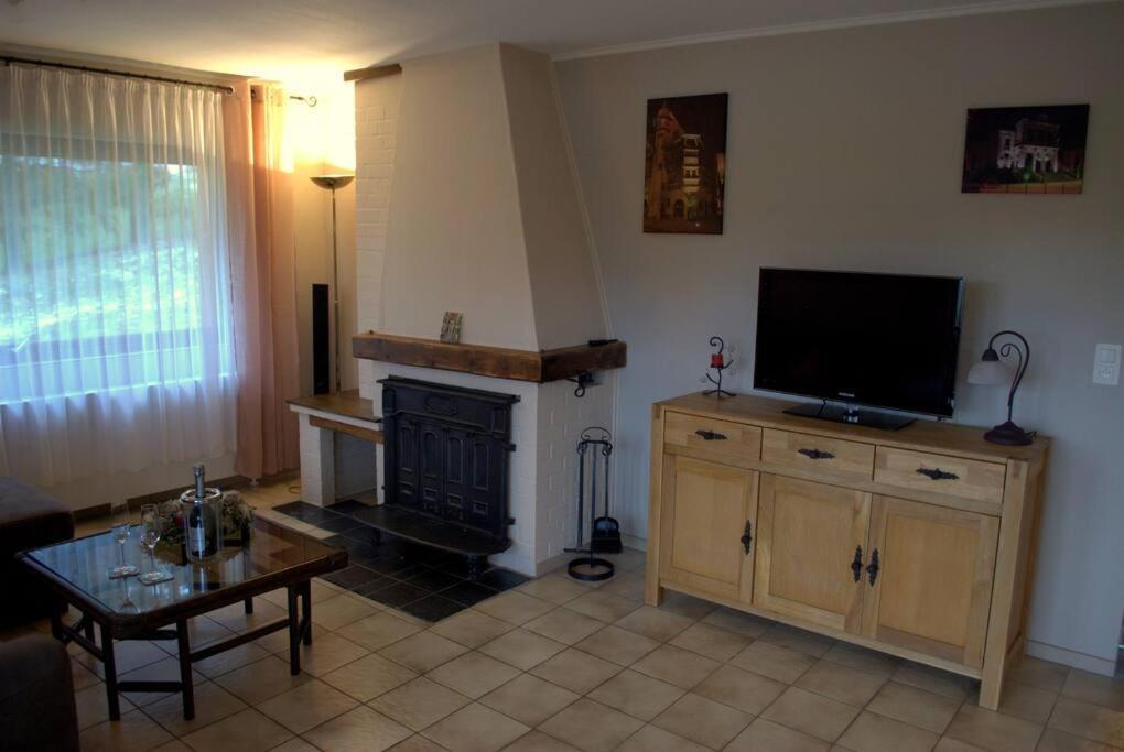 Casavitis Erholung Am Weinberg Apartment Lontzen Luaran gambar